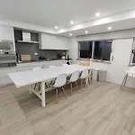 Supertubos House Peniche 住宿加早餐酒店