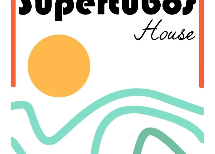 Supertubos House Peniche 住宿加早餐酒店 4*