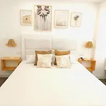 ベッド・アンド・ブレックファスト Supertubos House Peniche 4*