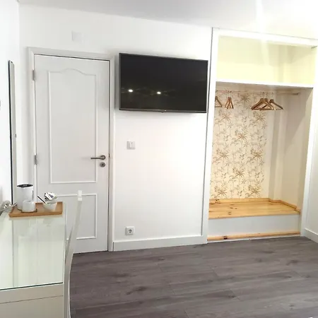 Bed and breakfast Supertubos House Peniche