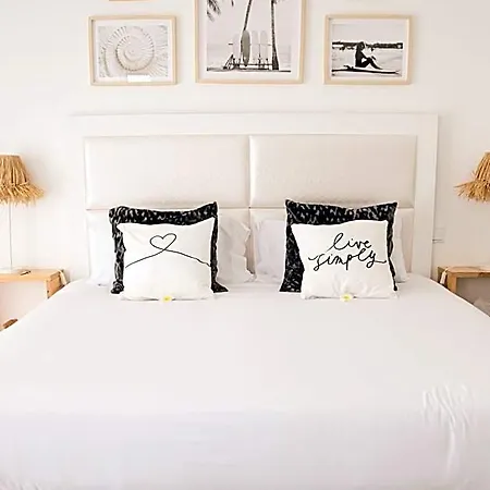 Bed & Breakfast Supertubos House Peniche Atouguia Da Baleia